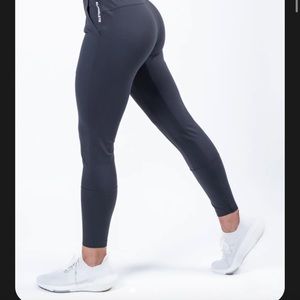 Alphalete Trace Joggers